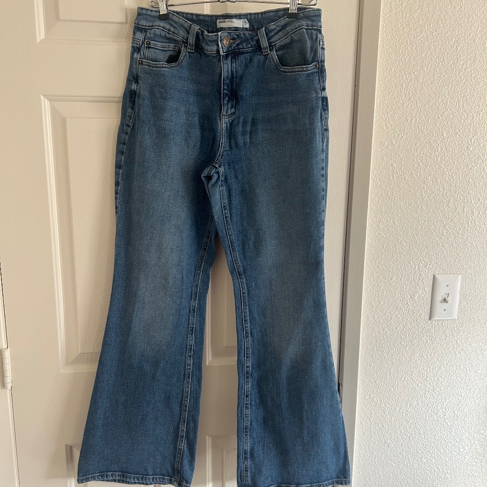 Garage straight legs with slight flare